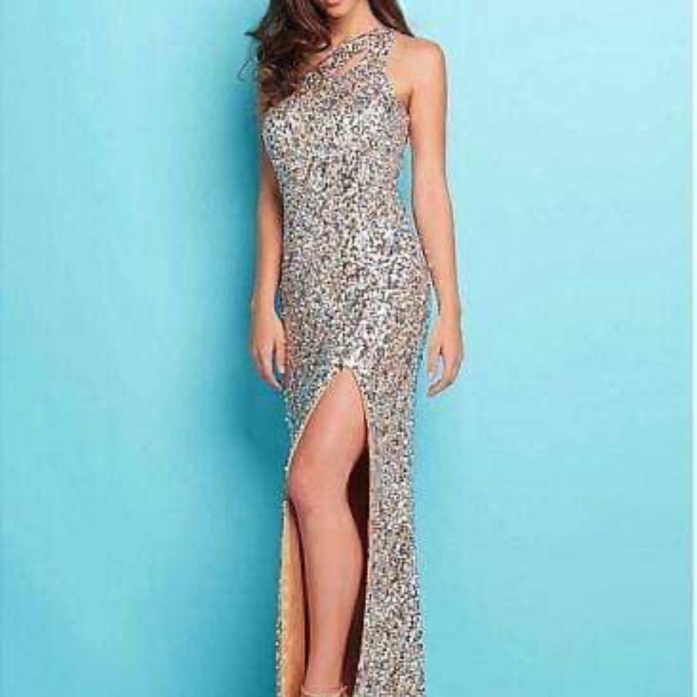 Prom or pageant dress
